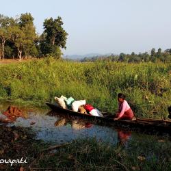 These women needs no men to ferry them home 