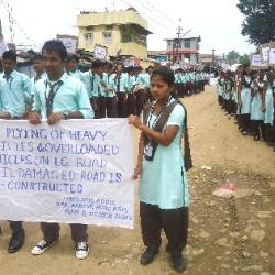 Rally against bad roads in Dima Hasao. Photo by: Reejunon Nunisa