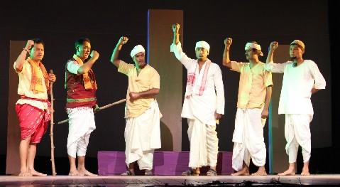 A scene from PHULAGURIR DHEWA directed by Deepak Bora