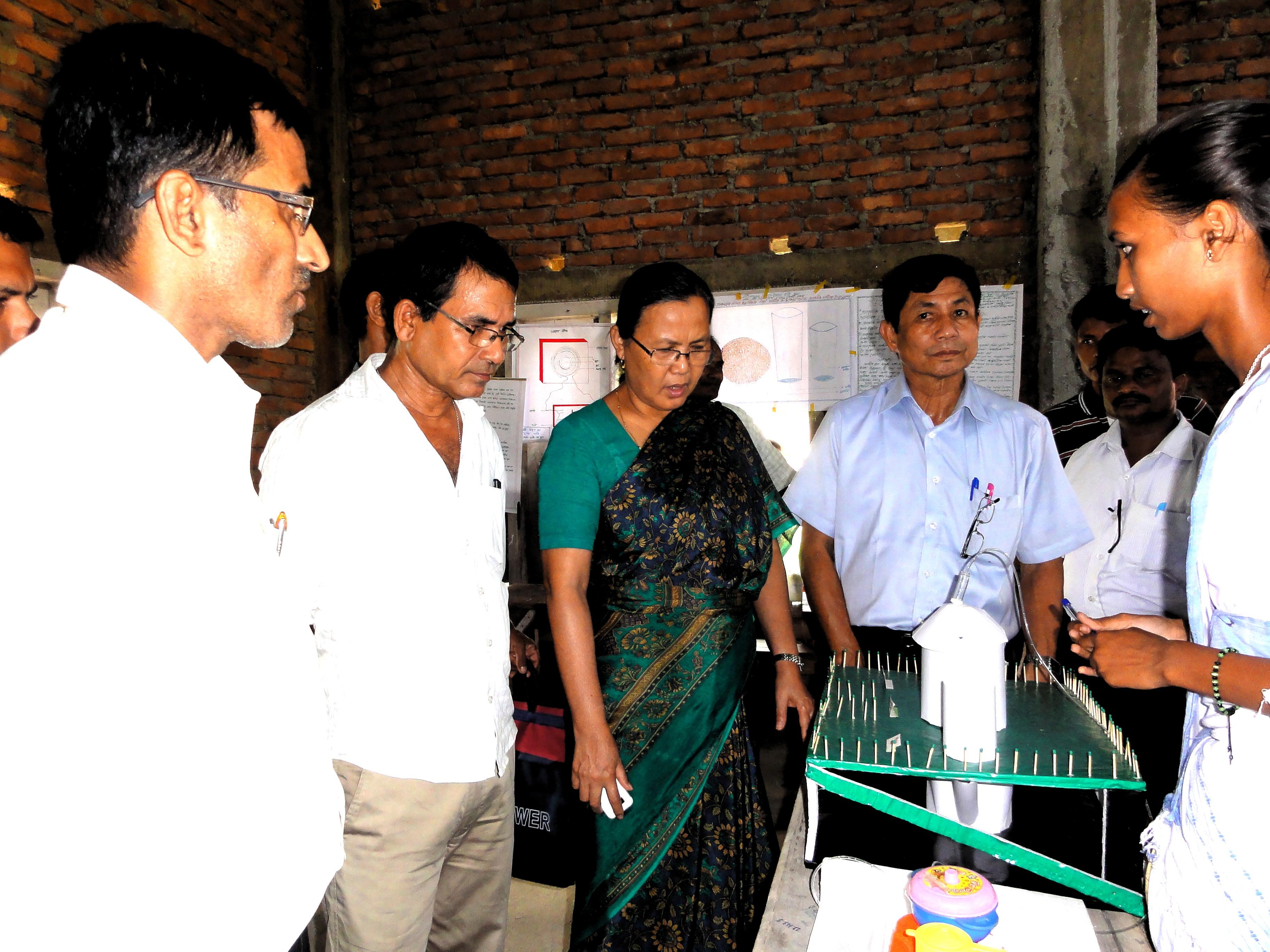 Sadhana Hojai,DC and NC Boro,IS,Udalguri visiting science models
