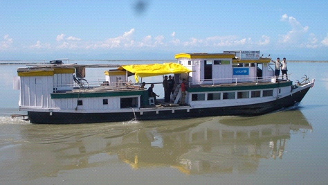 Boat Clinics on the Brahmaputra 