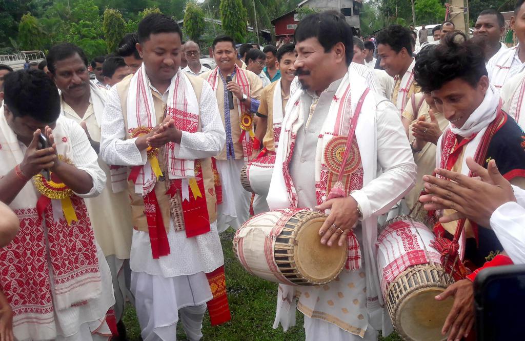 Minister Atul Bora performing bihu during the Pub Bokakhat Basanta Utsav at Bokakhat.
