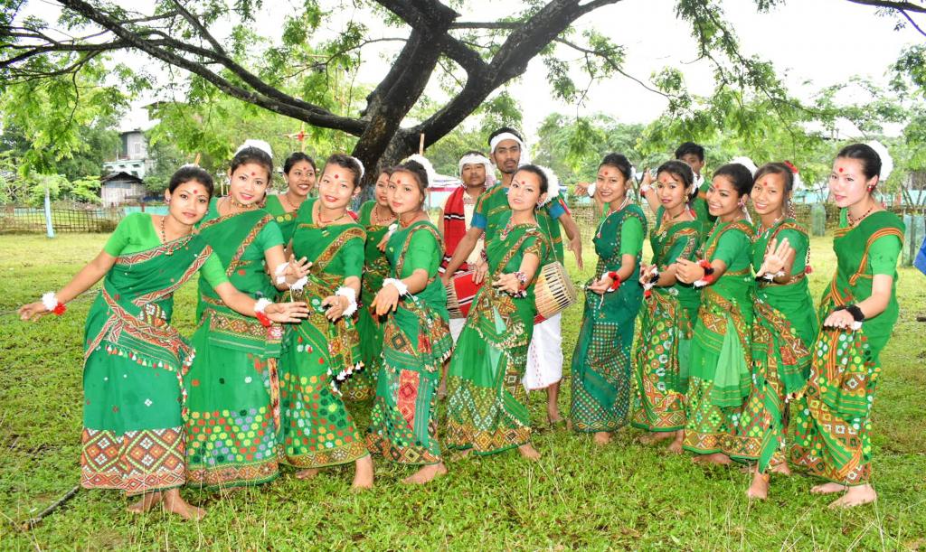 Phaat Bihu at Mohghuli Chapari, Dhakuakhana.
