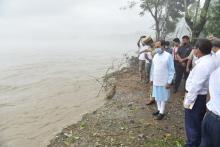 Assam Governor Prof. Jagdish Mukhi recently visited flood hit Baksa and Barpeta districts where large scale erosion caused by the reiver Beki 
