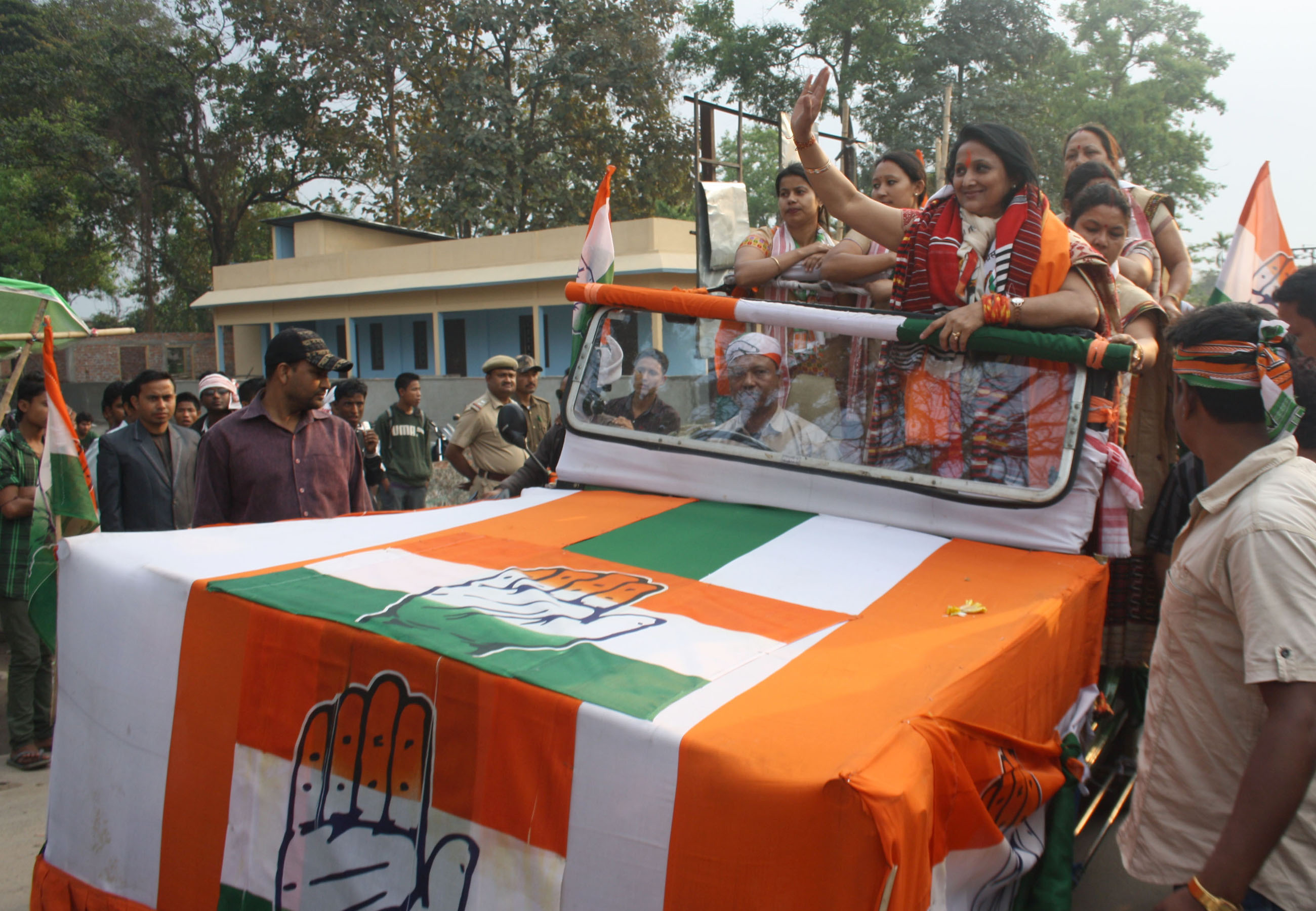 Gogoi campaigns for Ranee