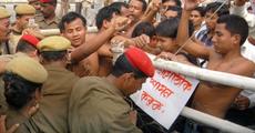 Dharna by Moran Students