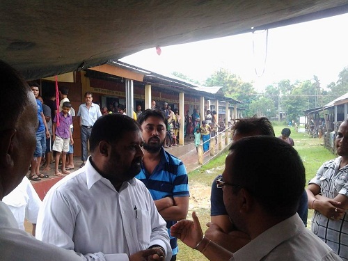Political leaders rush to Uriam Ghat