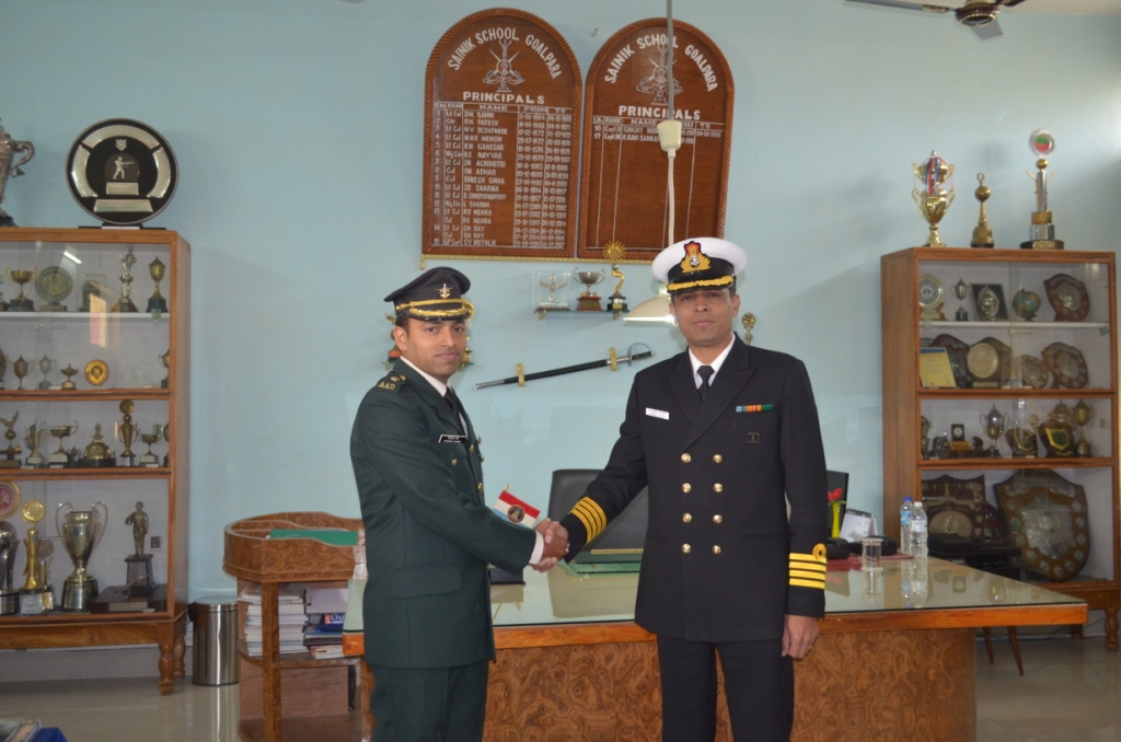 Rajan takes reins of Sainik school