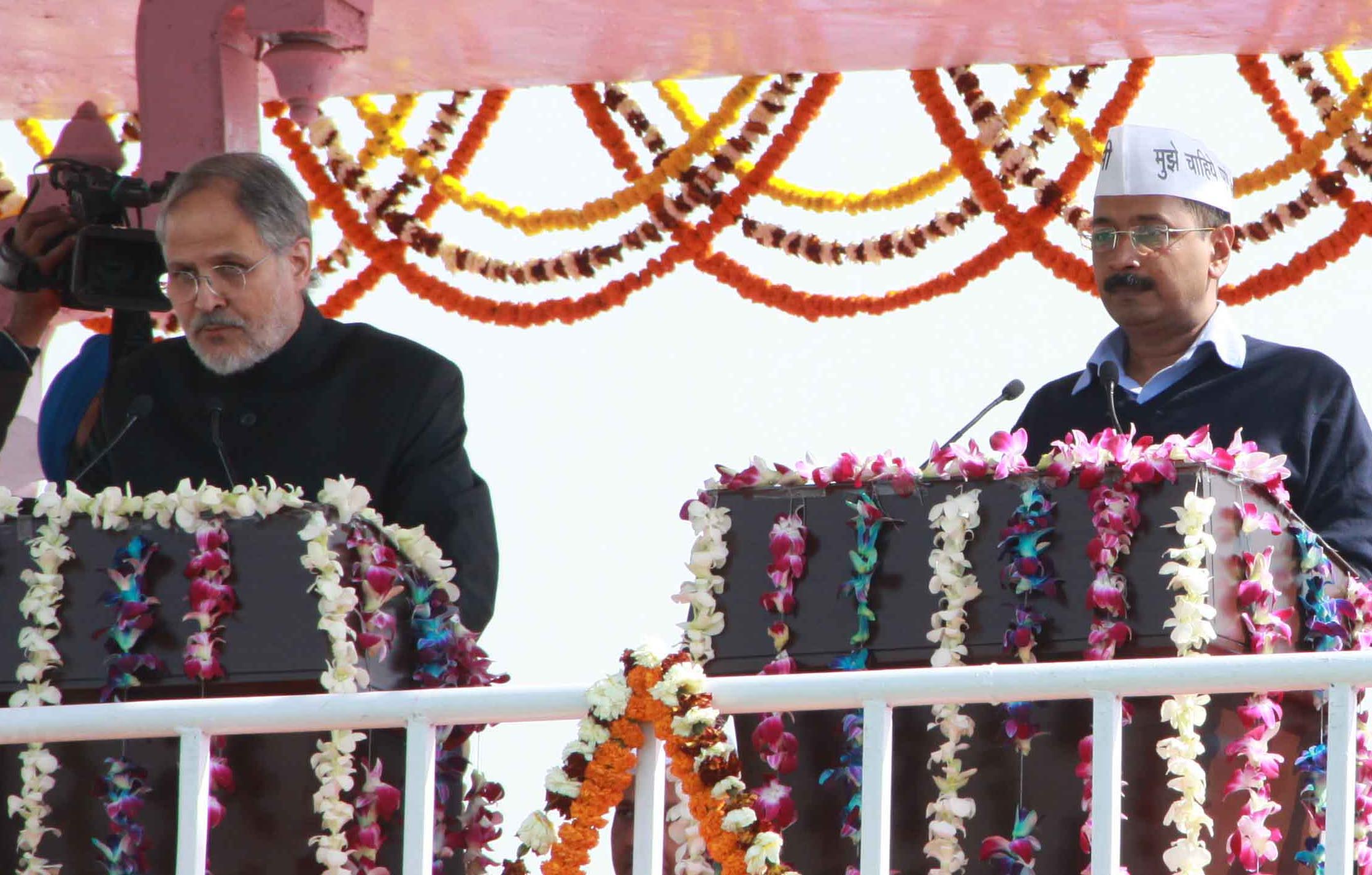 Kejriwal, colleagues sworn in