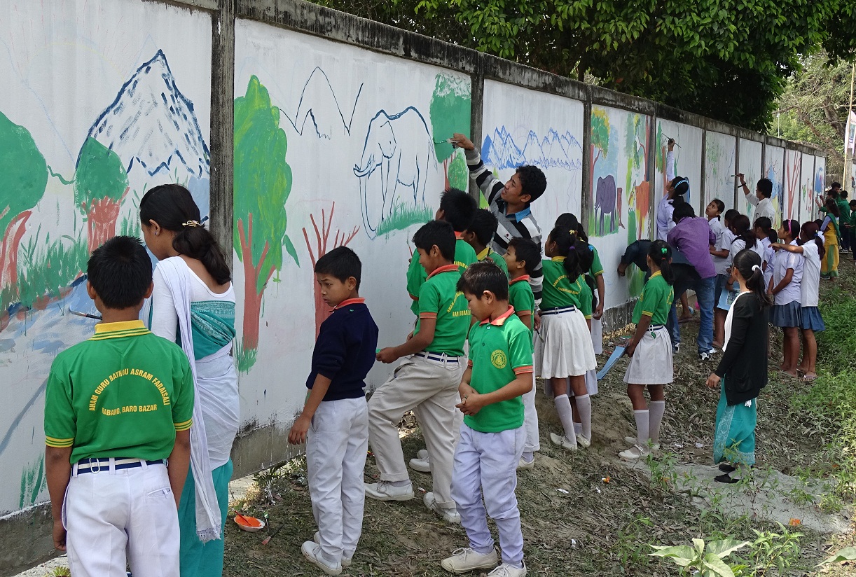 Painting for conservation in Manas
