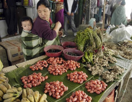 Naga women selling vegetables