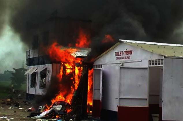 Toll gate attacked in Chirang