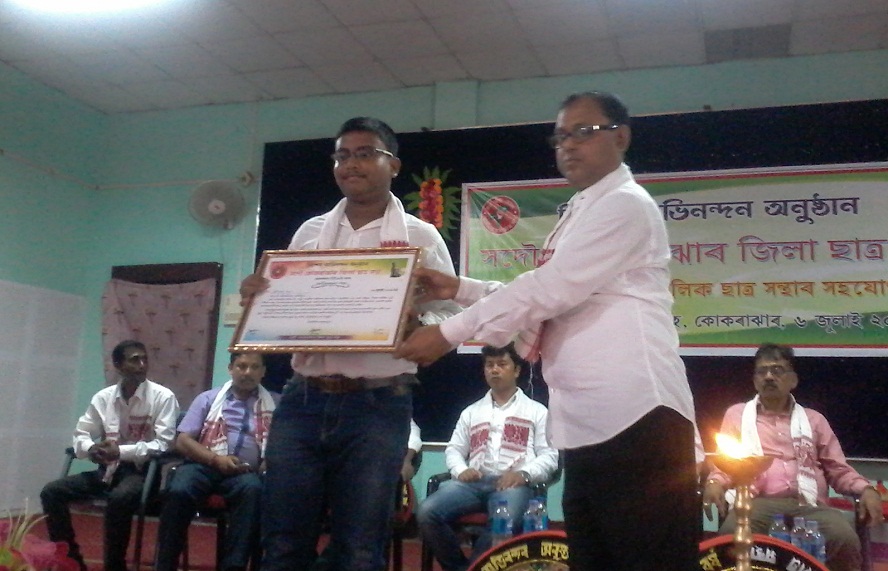 AASU fets students