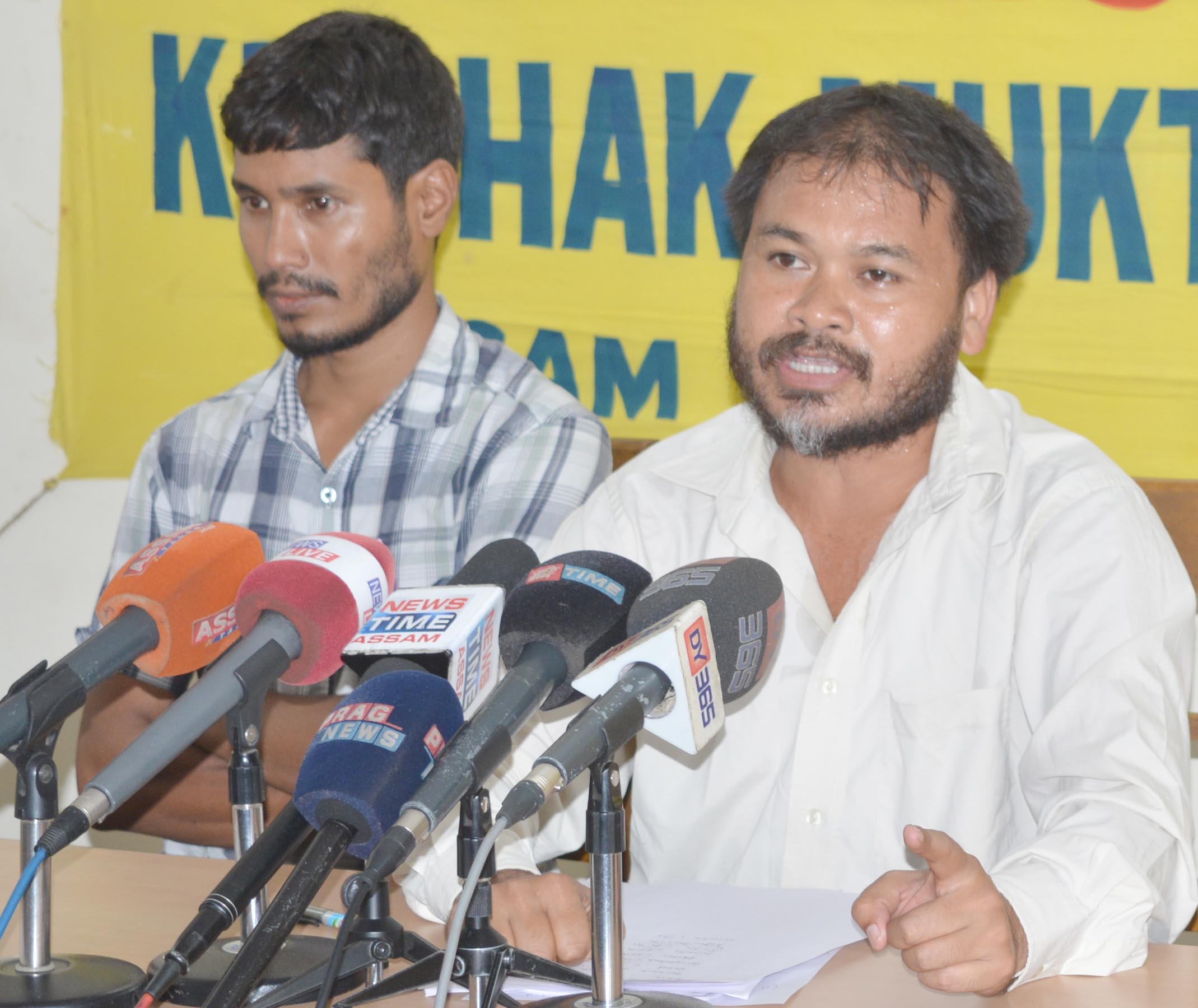 Akhil Gogoi arrested in Dispur