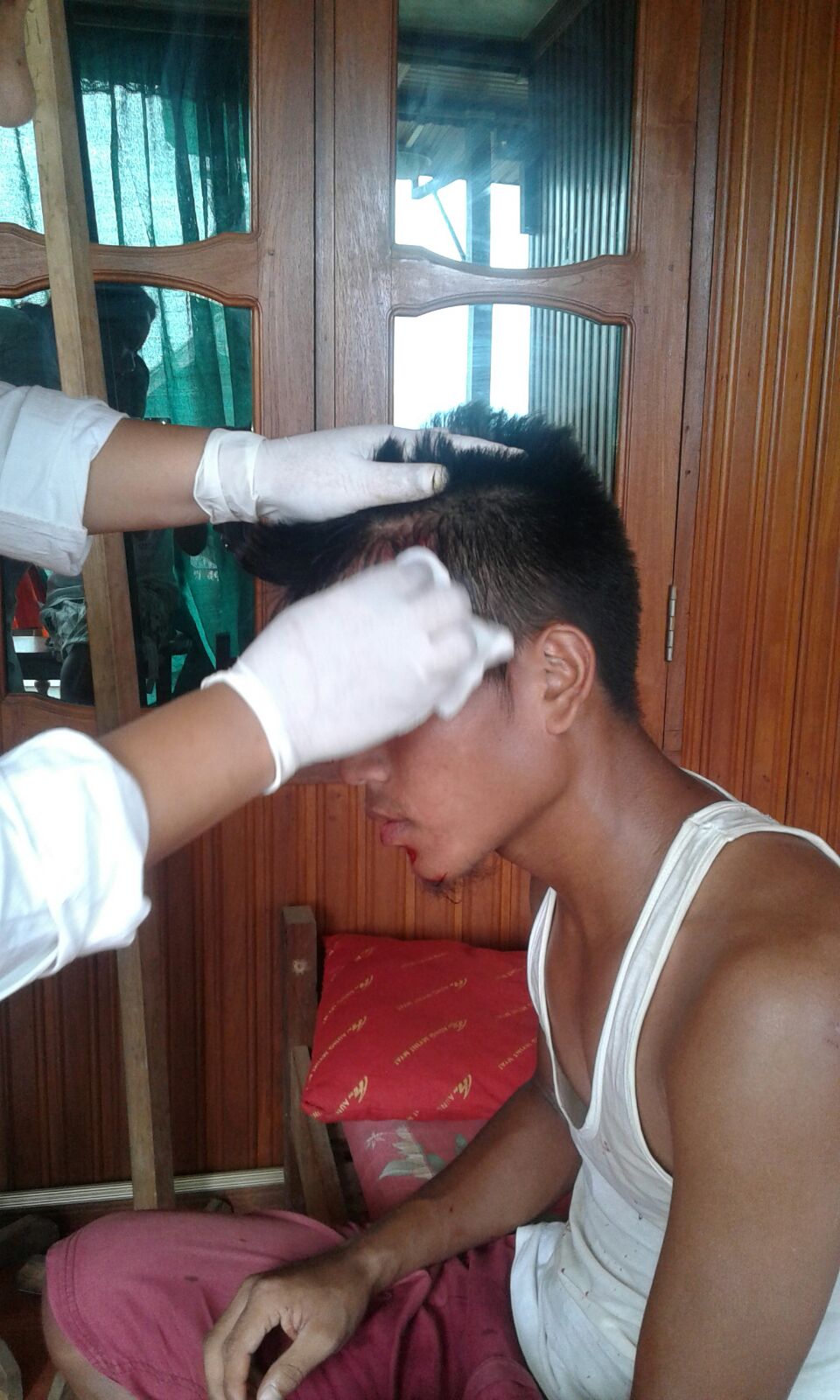 Youth hurt in Moreh clash