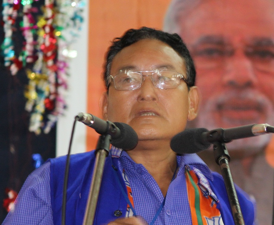 Arunachal Pradesh: BJP vs Cong