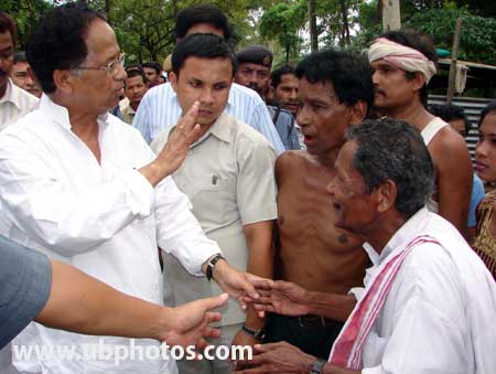 No let-up in Lakhimpur monsoon agony; CM greeted with wrath
