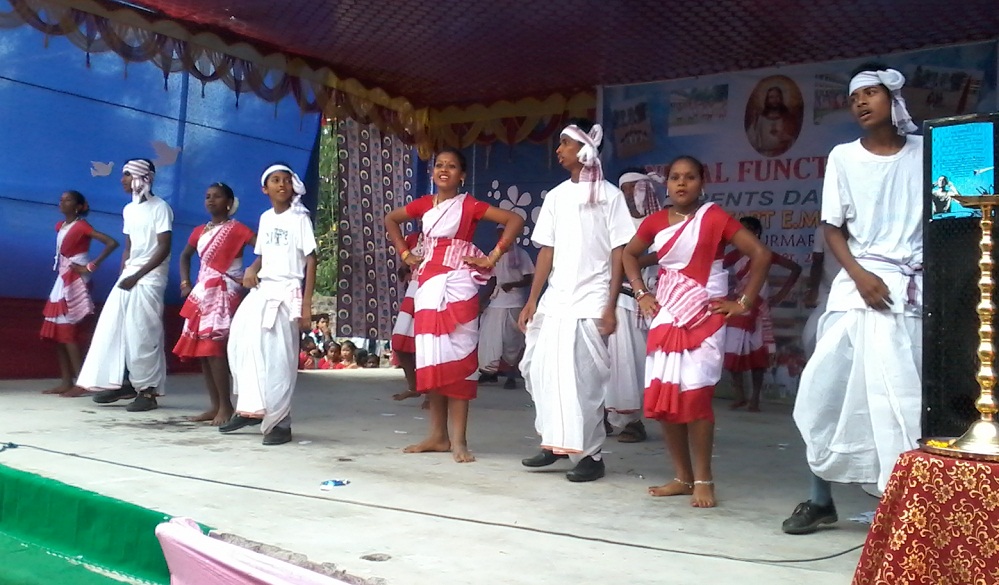 Magurmari Sacred Heart school annual day