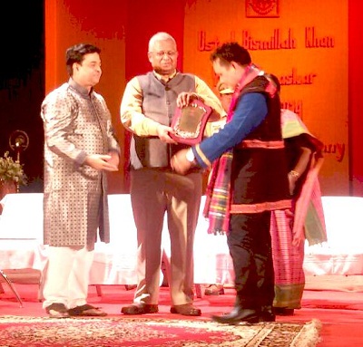 Award for Delong Padung 