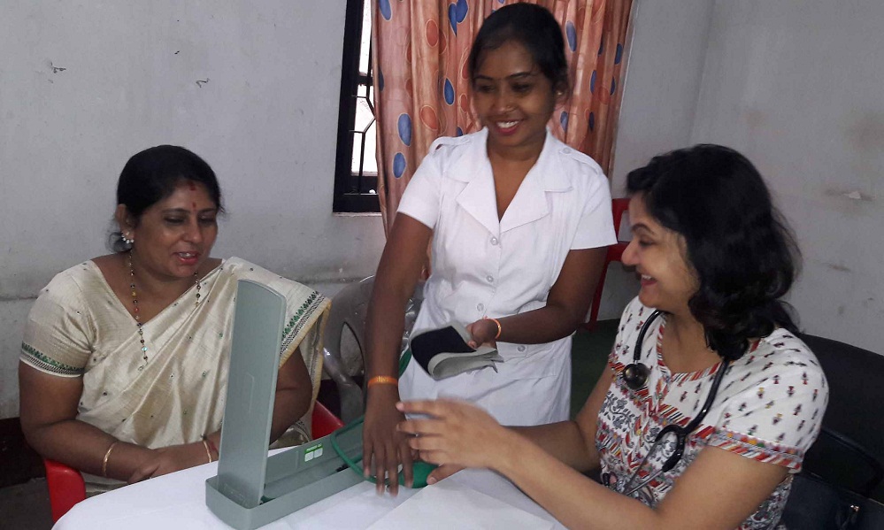 Health camp for lady journalists concludes