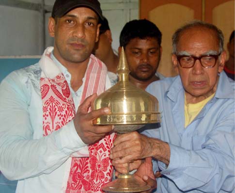 Mahadev Deka felicitated