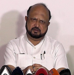 Mahanta leaves BJP-led govt red faced