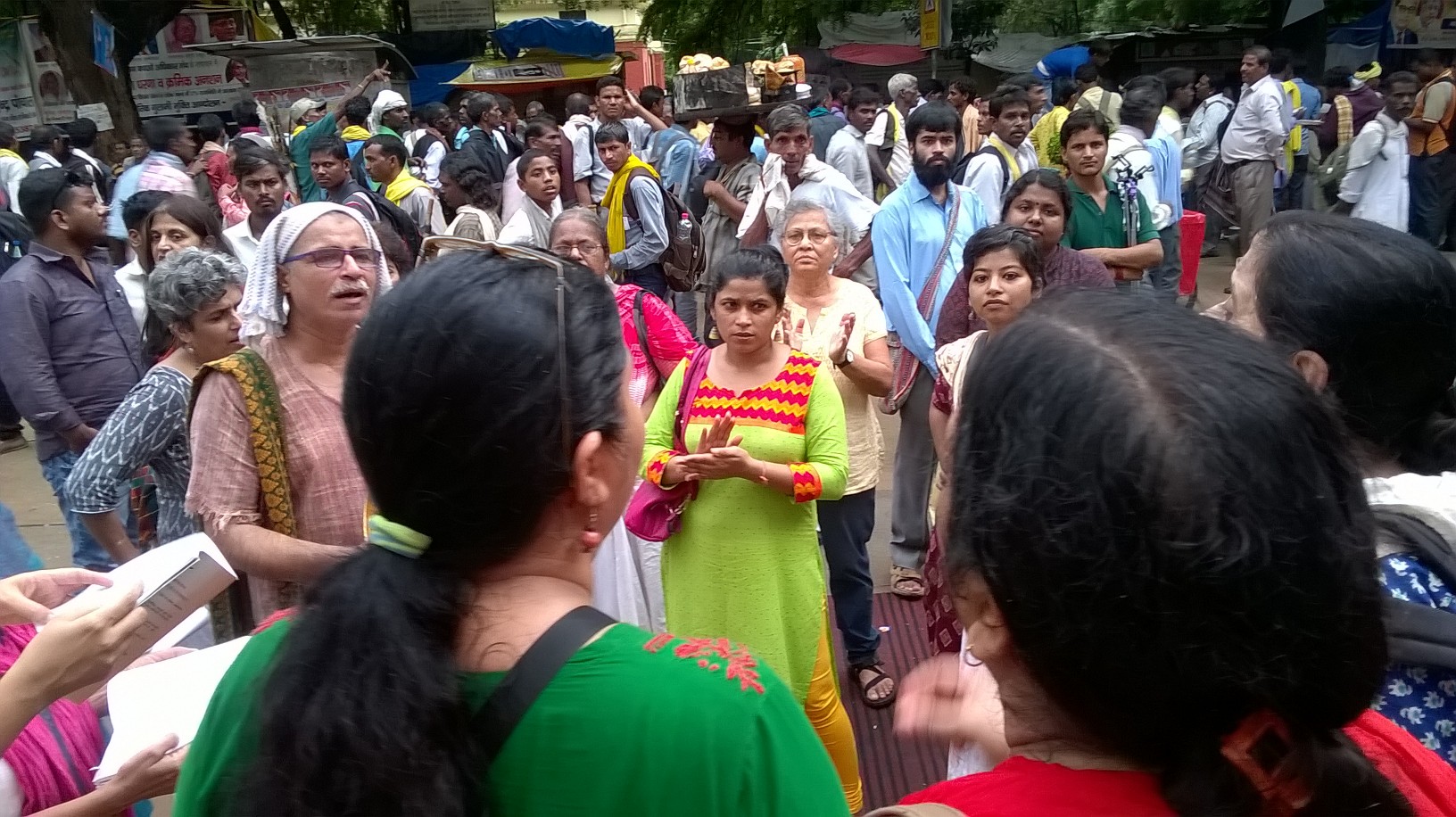 Civil bodies gather for Sharmila