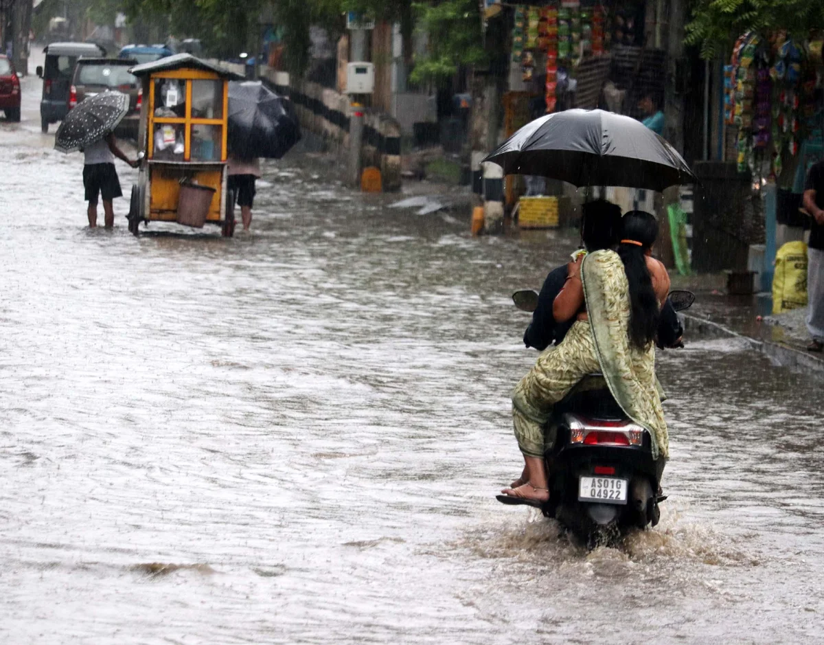 Heavy rain leaves Guwahati waterlogged