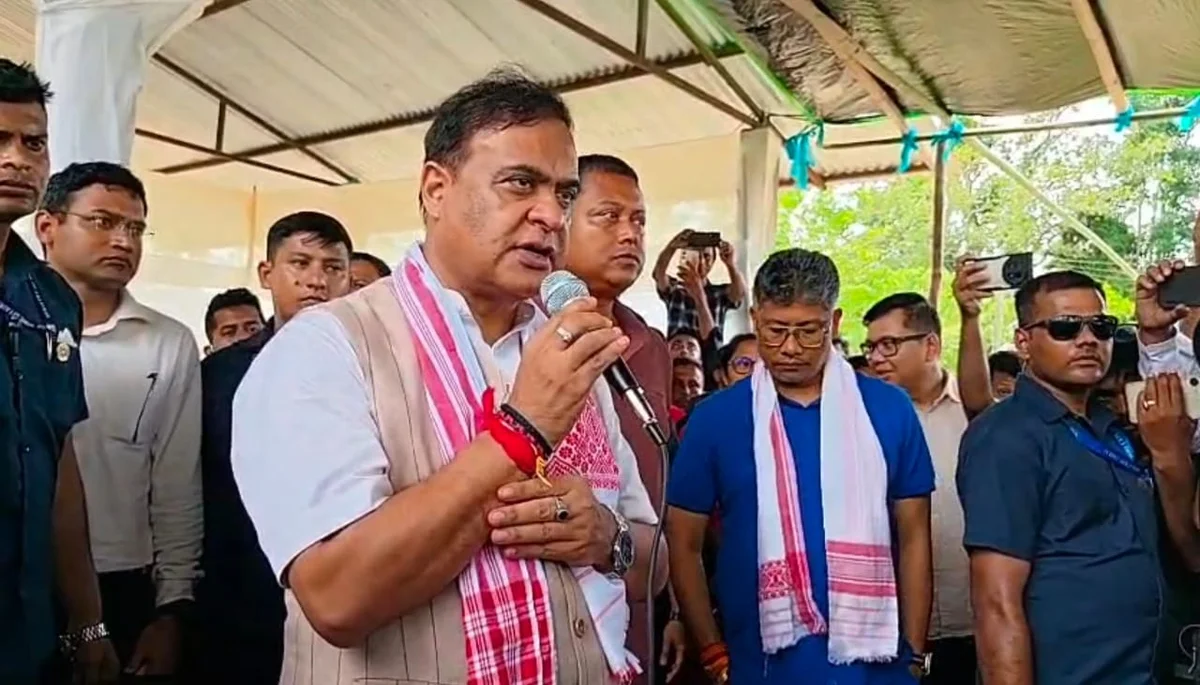 Assam CM Visits Flood-Hit Nazira, Assures Compensation and Fresh Relief