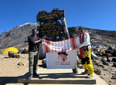 Journalist Pranay Bordoloi Summits Mount Kilimanjaro on Independence Day
