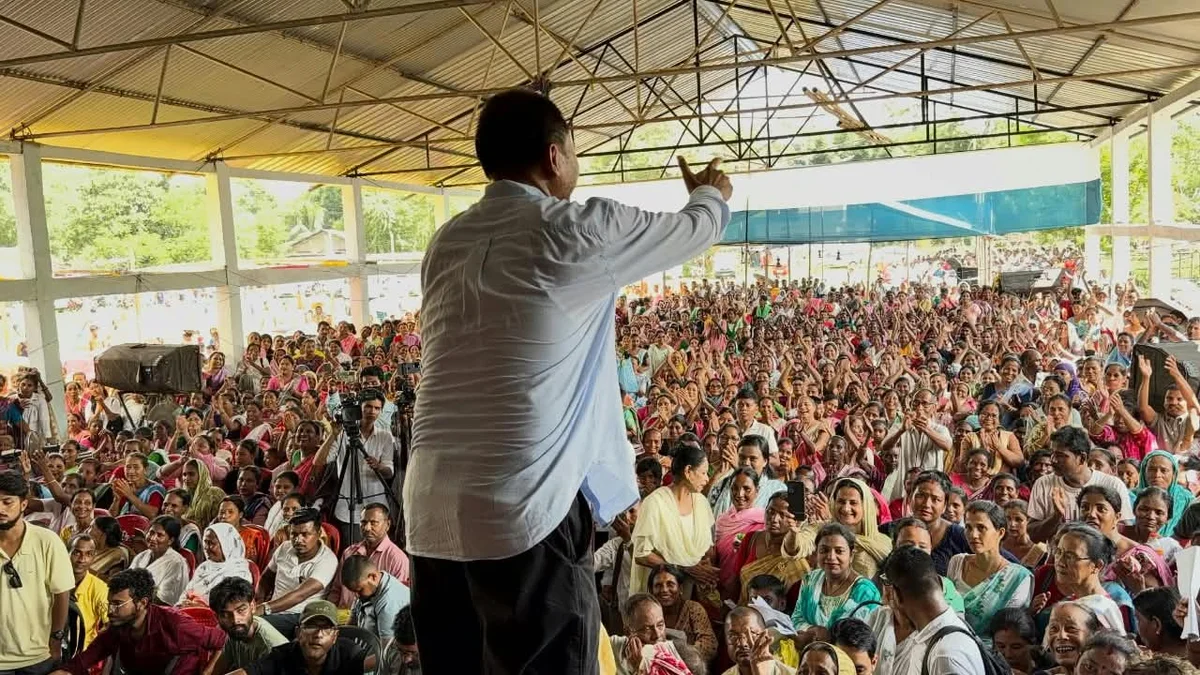 Raijor Dal Holds Rally in Nazira, Demands Compensation for Flood Victims