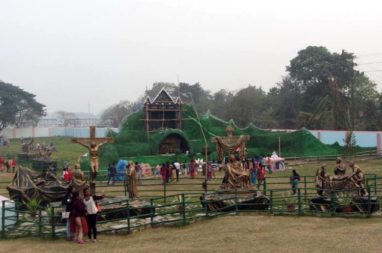 Saints, musical fountain await visitors to historic Bengal Church