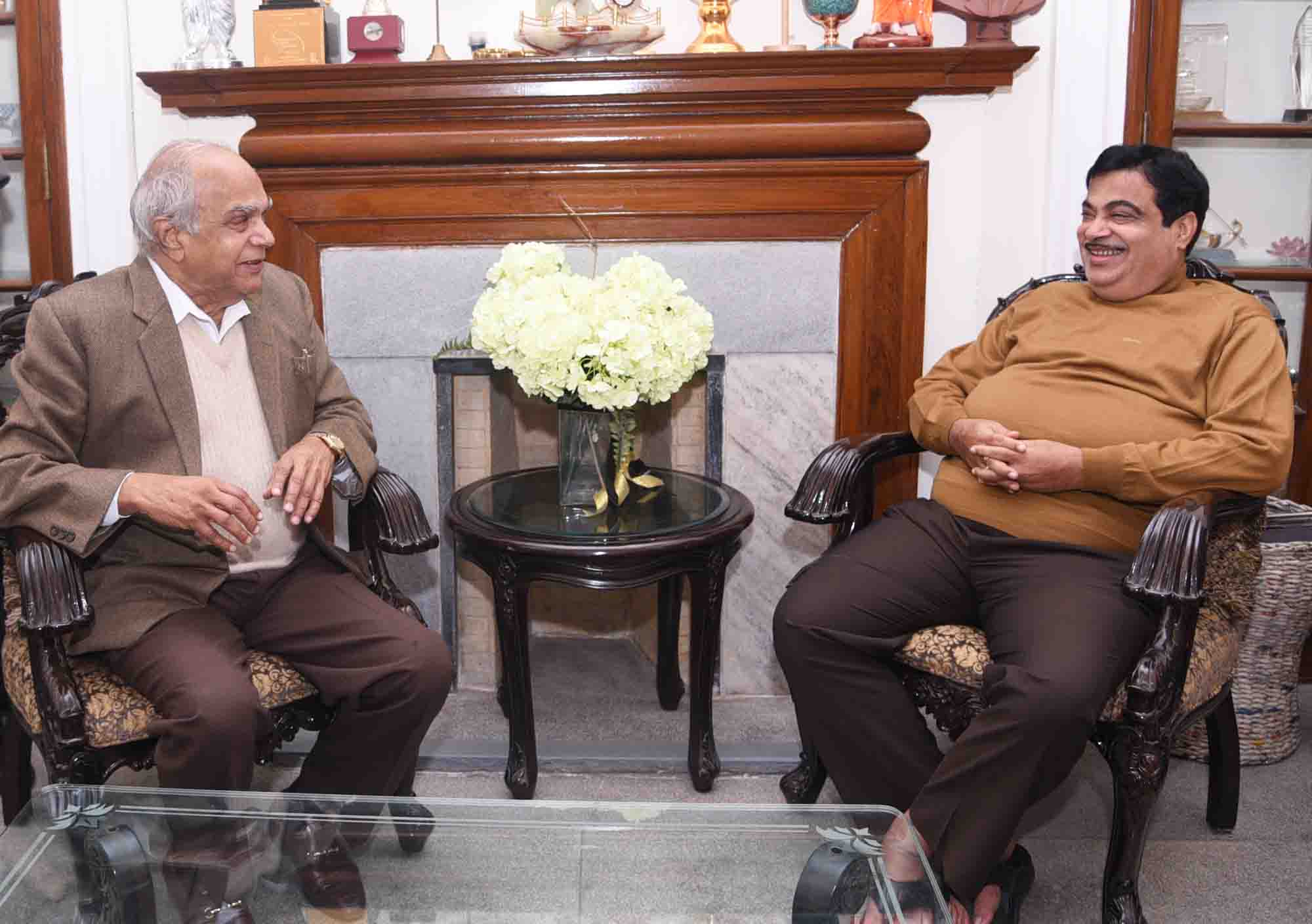 Assam Guv bats for improved waterways