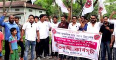 Protest over pathetic road conditions