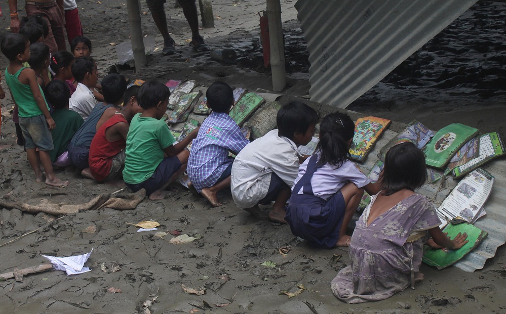 Marginal let-up in flood fury 