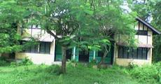 Neglected govt. residence at Raha