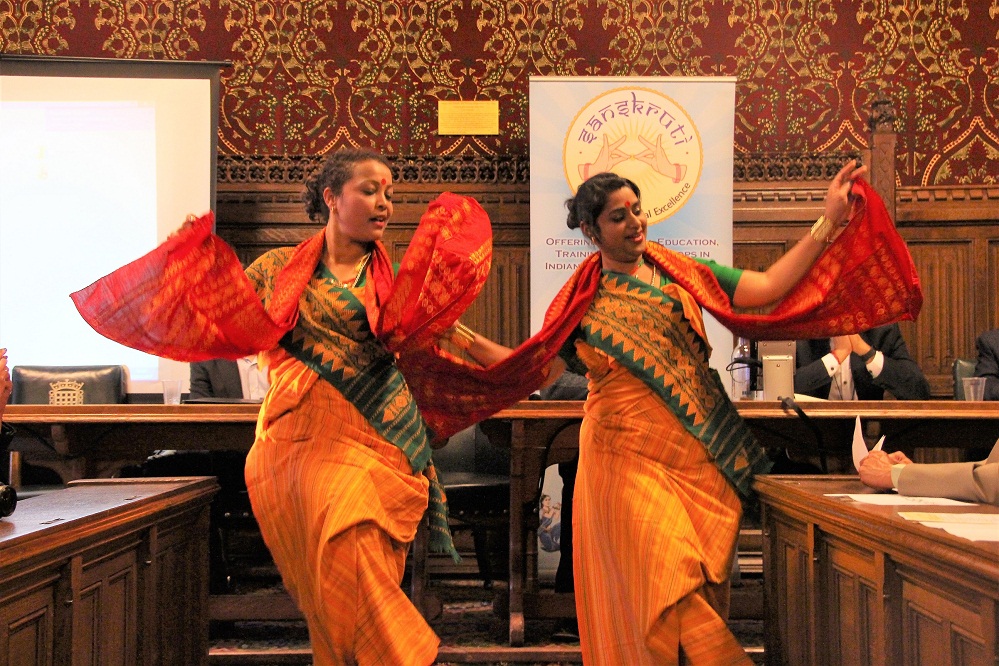 Bagurumba dance features British Parliament