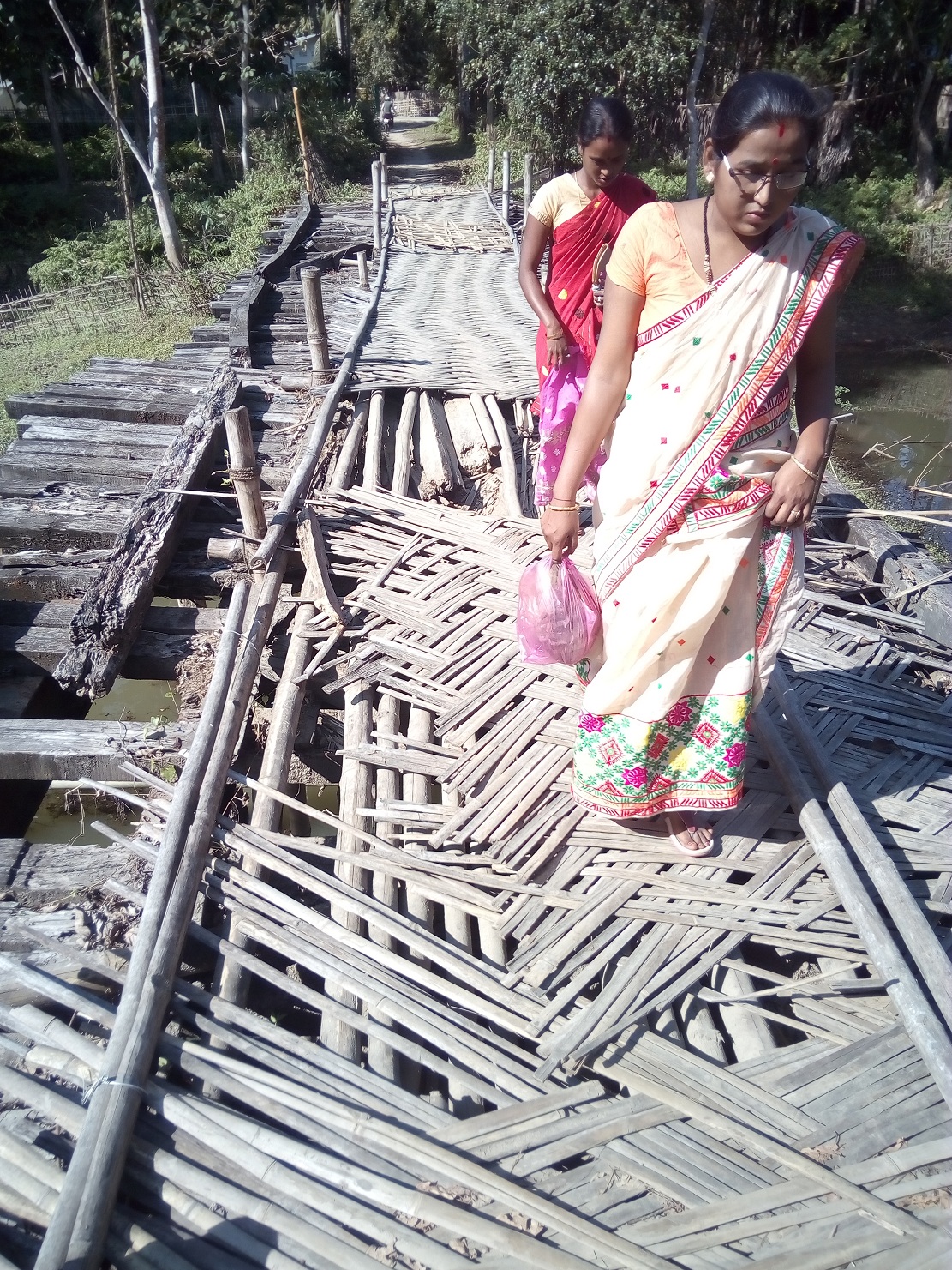 Bridge turning death trap in Dhalpur