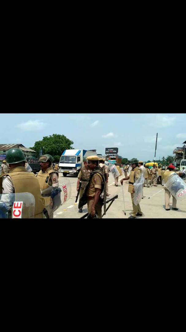 Disrupting bandh in Golaghat