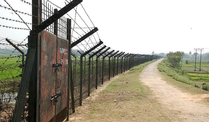  Indo-Bangla border to be sealed by Dec