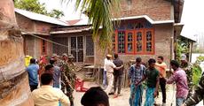Irate mob attack rape accused's house