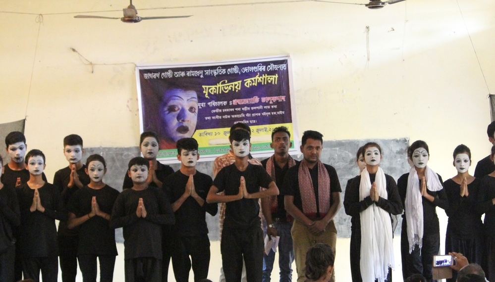 Mime workshop concludes
