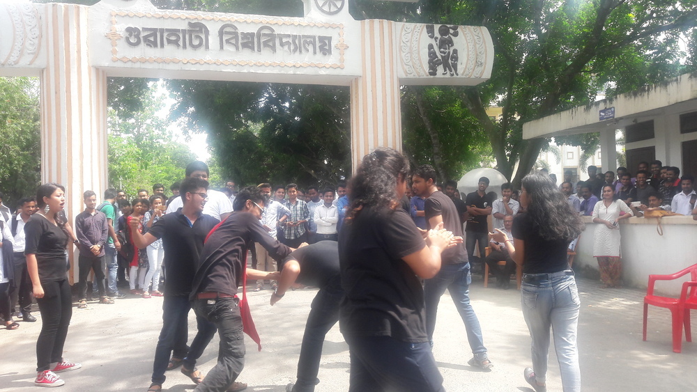 Varsity students enact anti-ragging street play