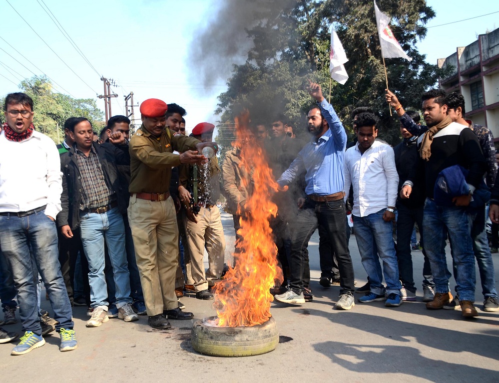 Violence mars anti-CAB bandh call