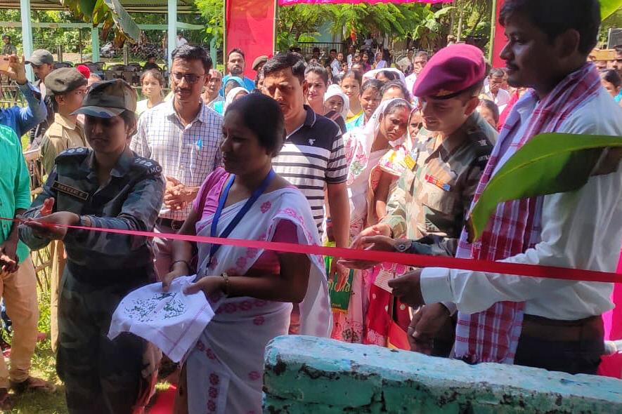 Gandhi Jayanti celebrated by Army in Lingibore