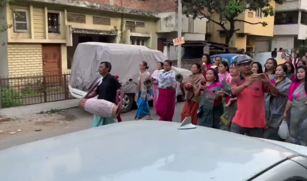 A Janata Curfew that misses aims