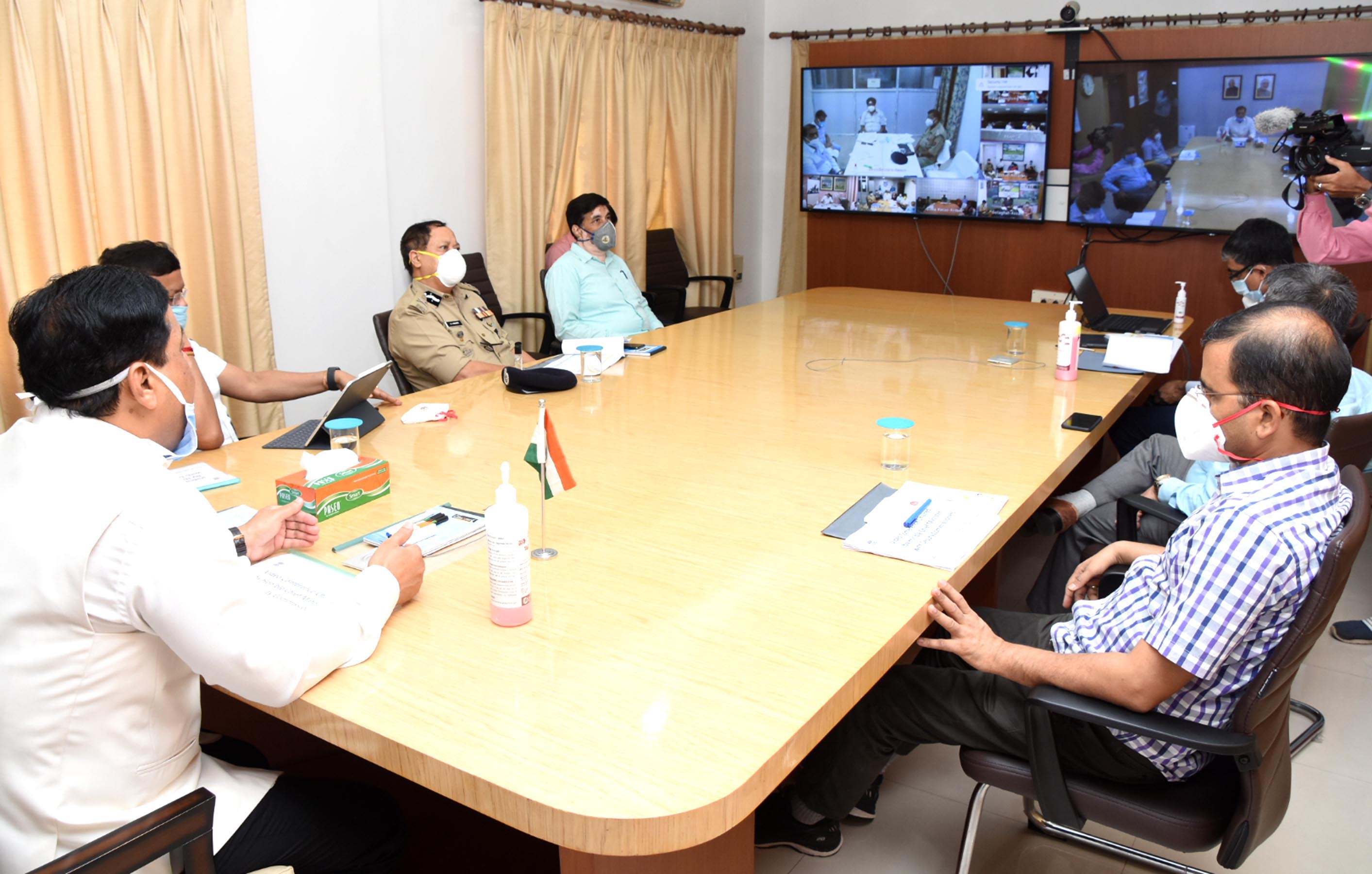 CM's stock taking meet on COVID19 sans Himanta