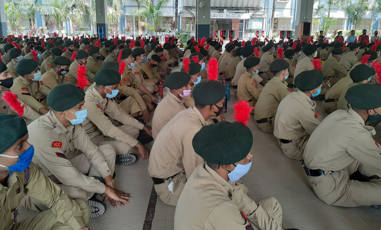 10 days training for paramilitary force