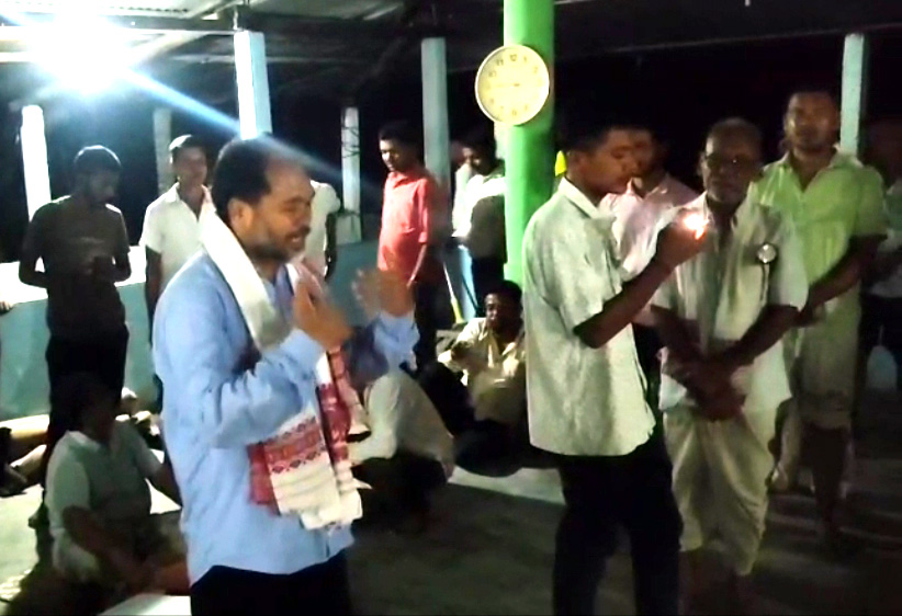 Sivasagar MLA Akhil Gogoi Engages with Residents of Hahchara Gaon, Pledges Support