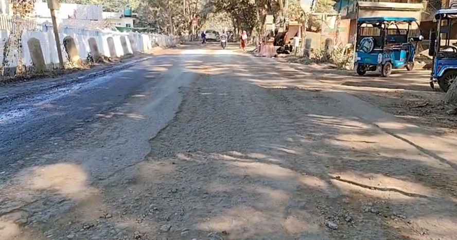 Pollution paralyzes Nazira town : Silent Administration